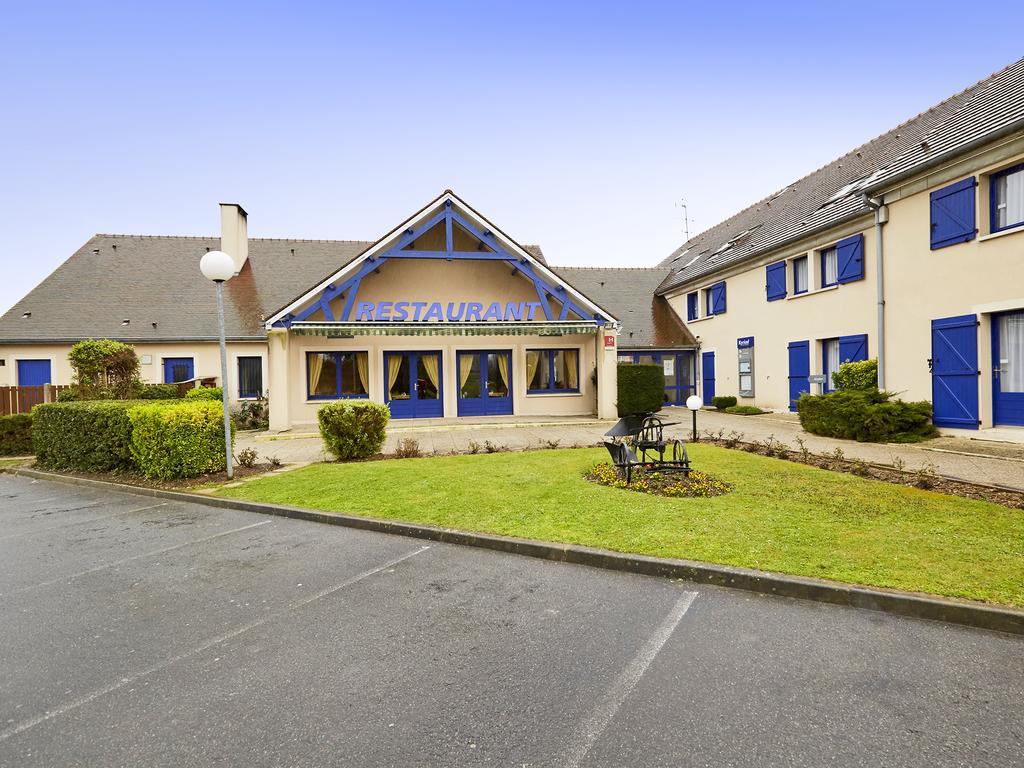 Comfort Hotel Etampes Bagian luar foto